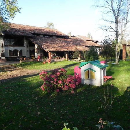 Agriturismo Cascina Poscallone Аббіатеґрассо Екстер'єр фото