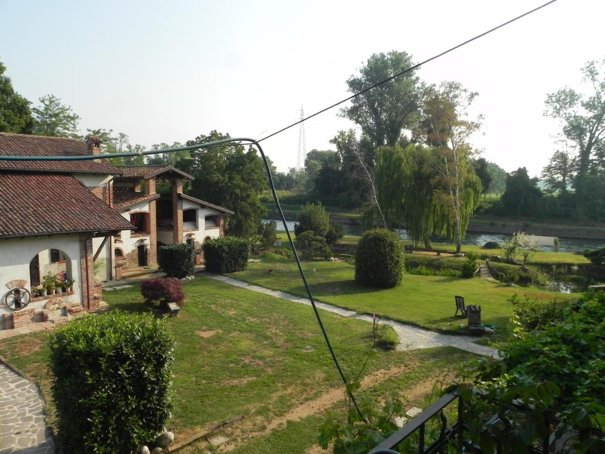 Agriturismo Cascina Poscallone Аббіатеґрассо Екстер'єр фото